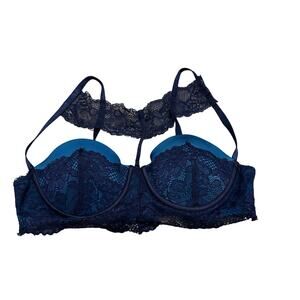 Frederick's of Hollywood Blue Lace Bra - Medium, Retro Glam